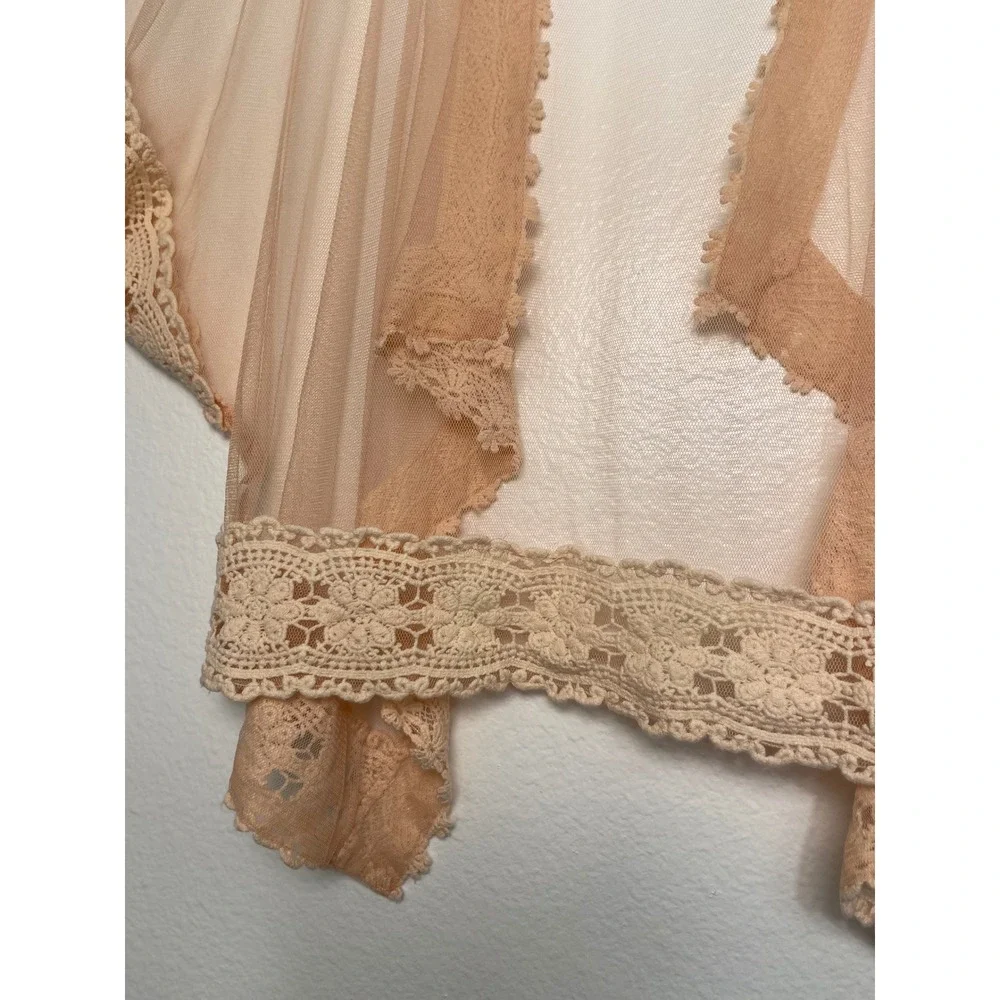 Boutique Forever 21 Peach Mesh Crochet Lace Trim Shrug Bolero Short Sleeve Small